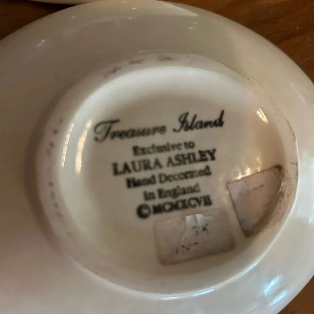 Set of 2 treasure island pirate Laura Ashley Soap Dish dishes England Vintage